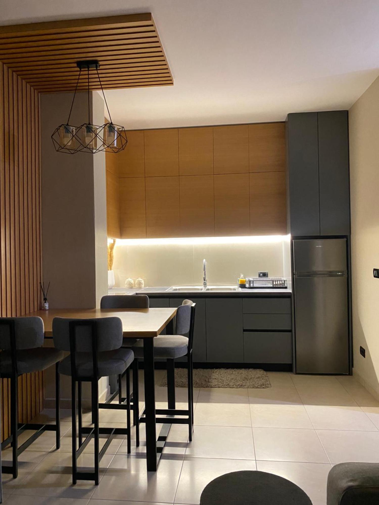 Apartment 35